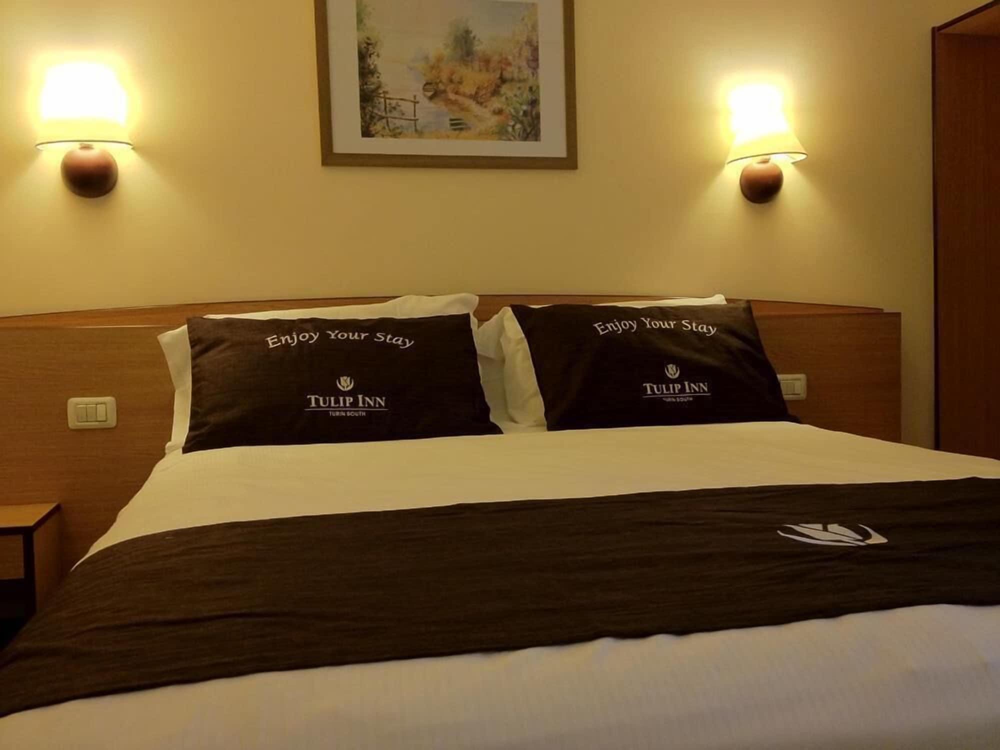 Tulip Inn Turin South Монкальери Номер фото