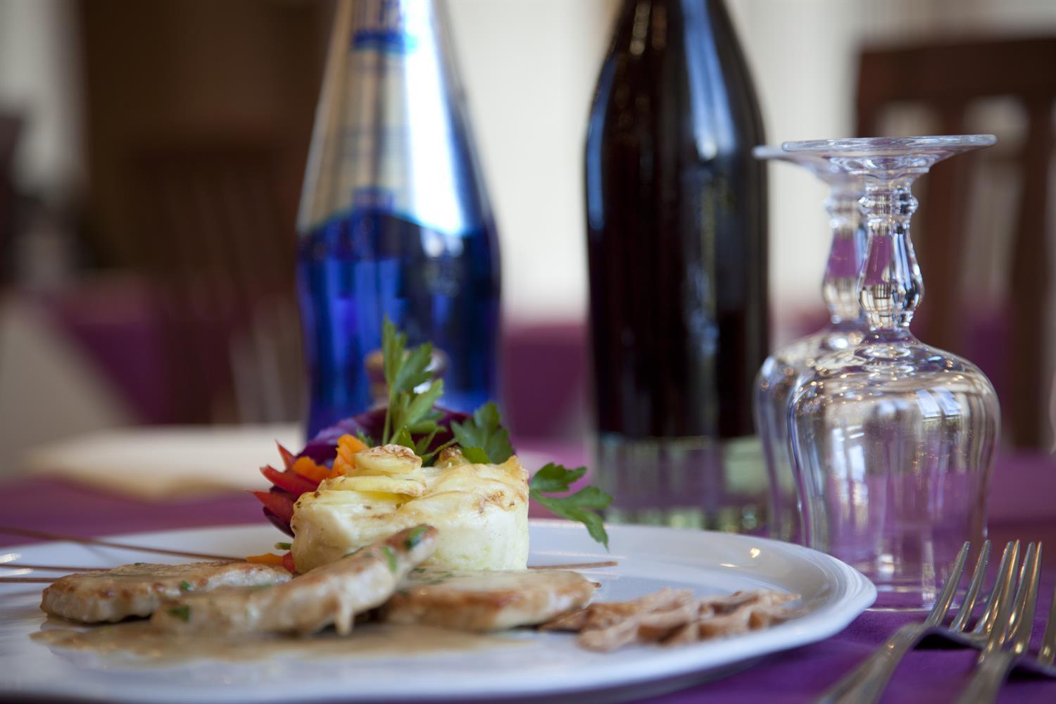 Tulip Inn Turin South Монкальери Экстерьер фото