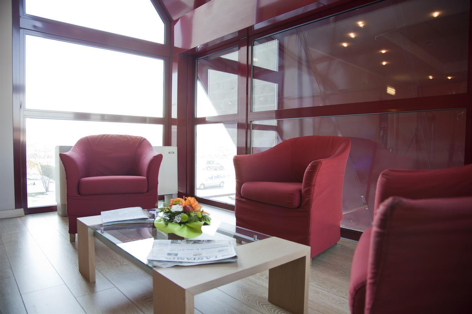 Tulip Inn Turin South Монкальери Экстерьер фото