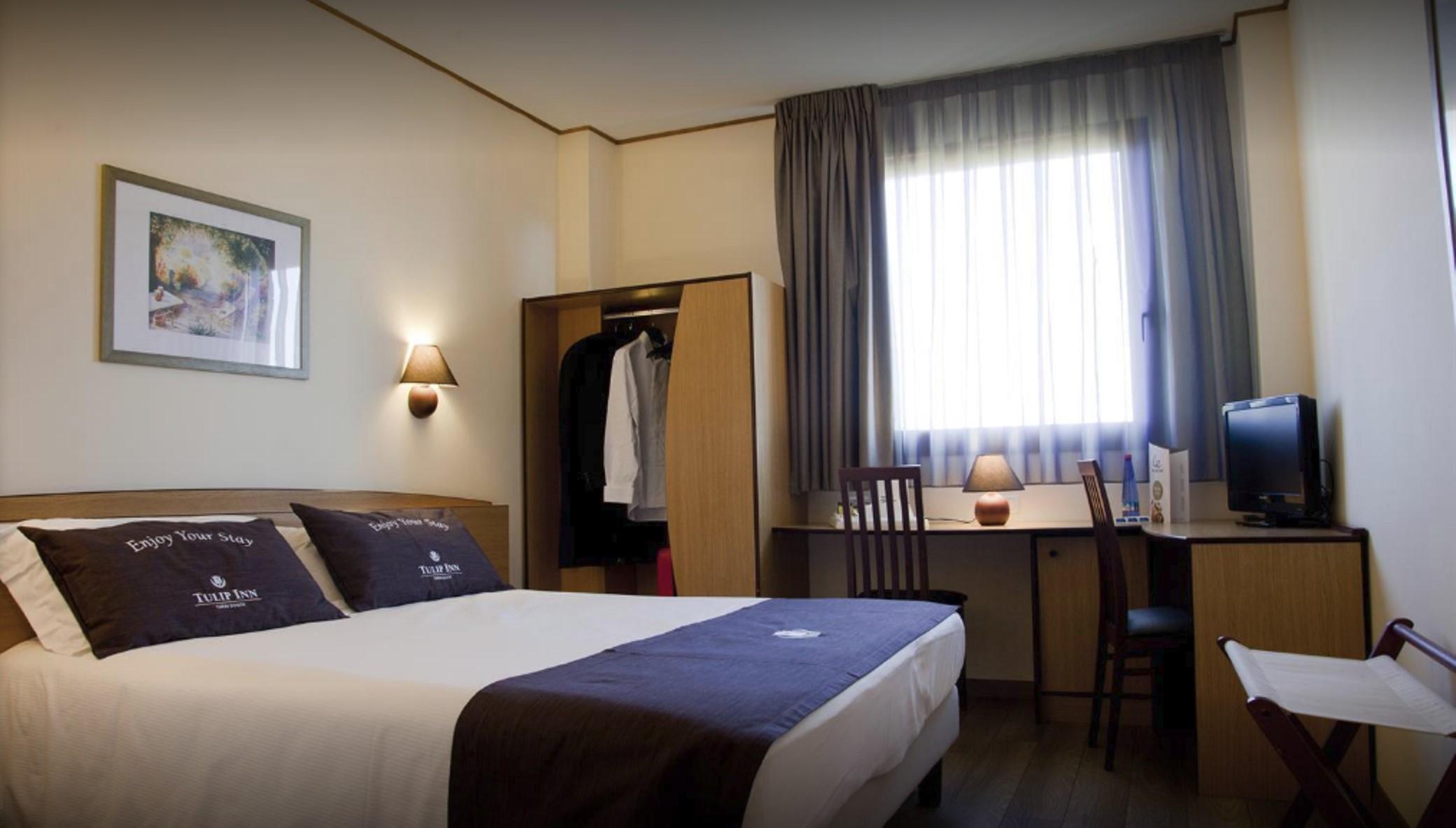 Tulip Inn Turin South Монкальери Экстерьер фото