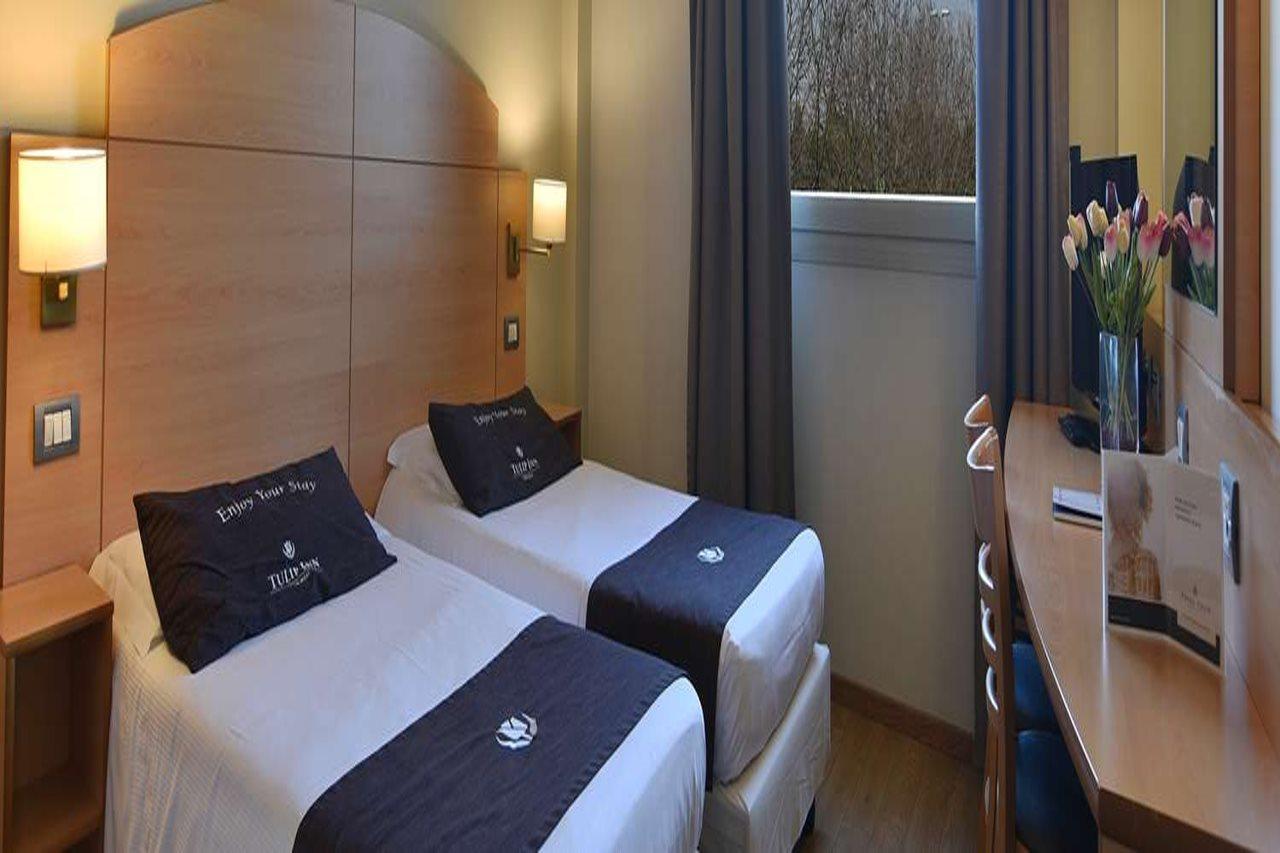Tulip Inn Turin South Монкальери Экстерьер фото